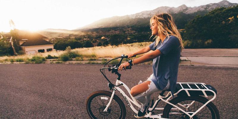 IPv6规模部署与创新应用：从地址枯竭到段路由与网络编程革命